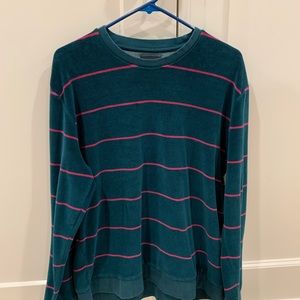 Men’s textured long sleeve shirt